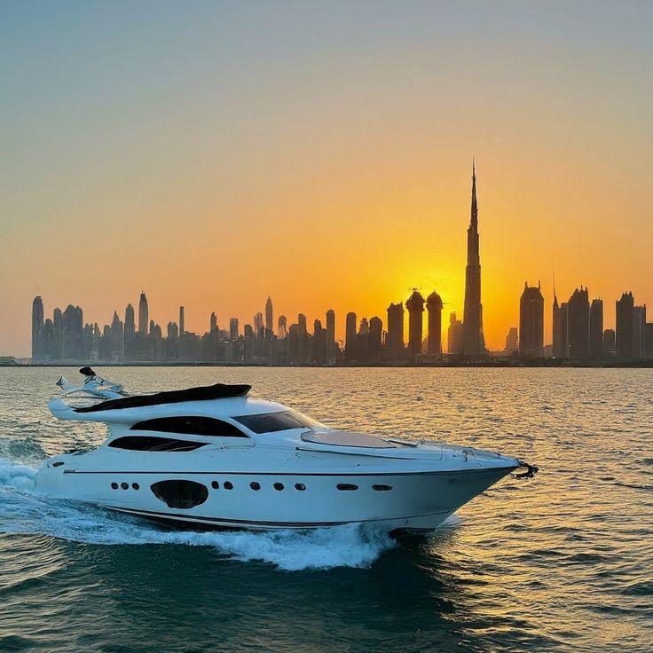 Dubai attractions from yacht
